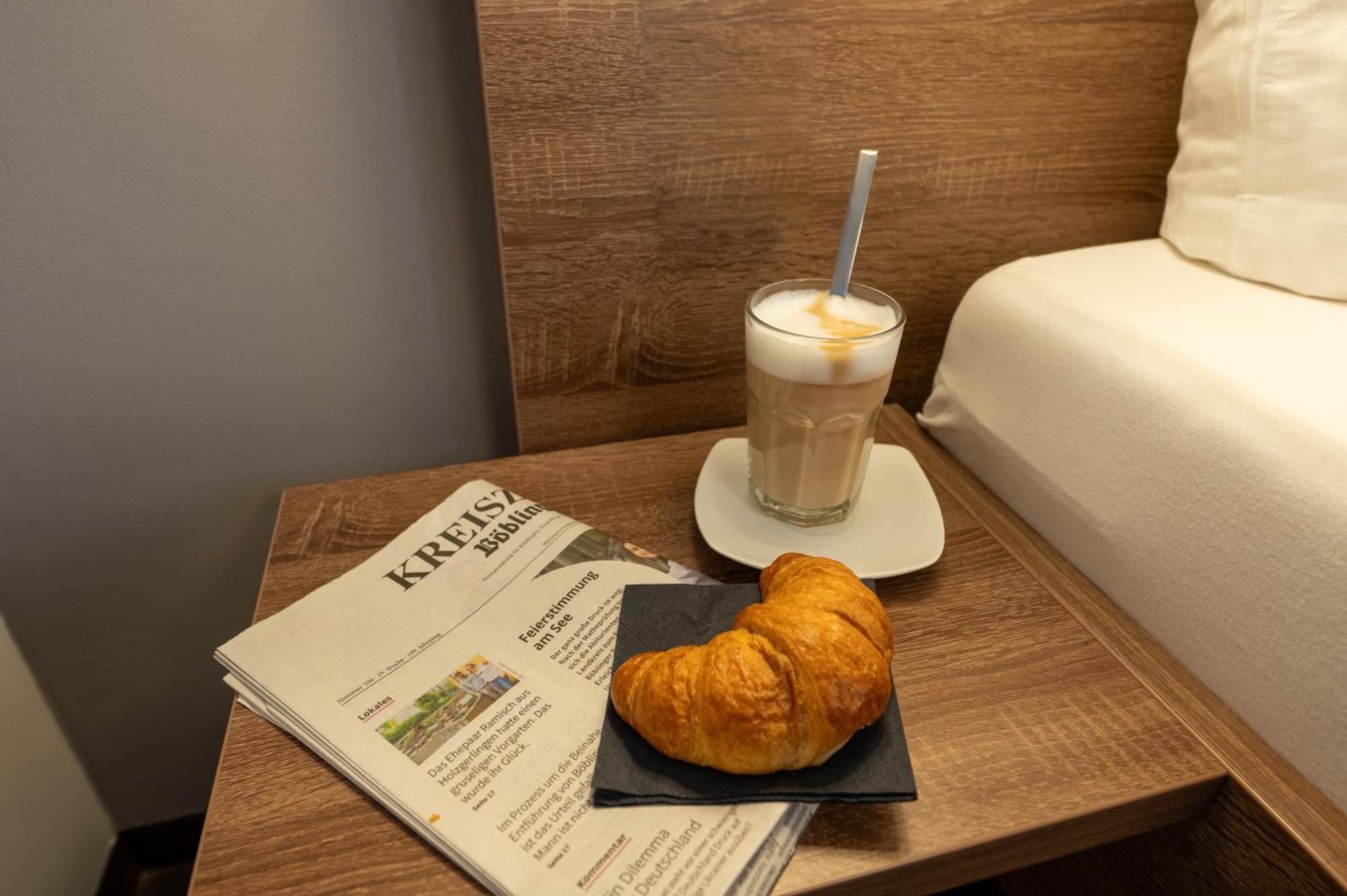 V Boutique Hotel Бёблинген Экстерьер фото